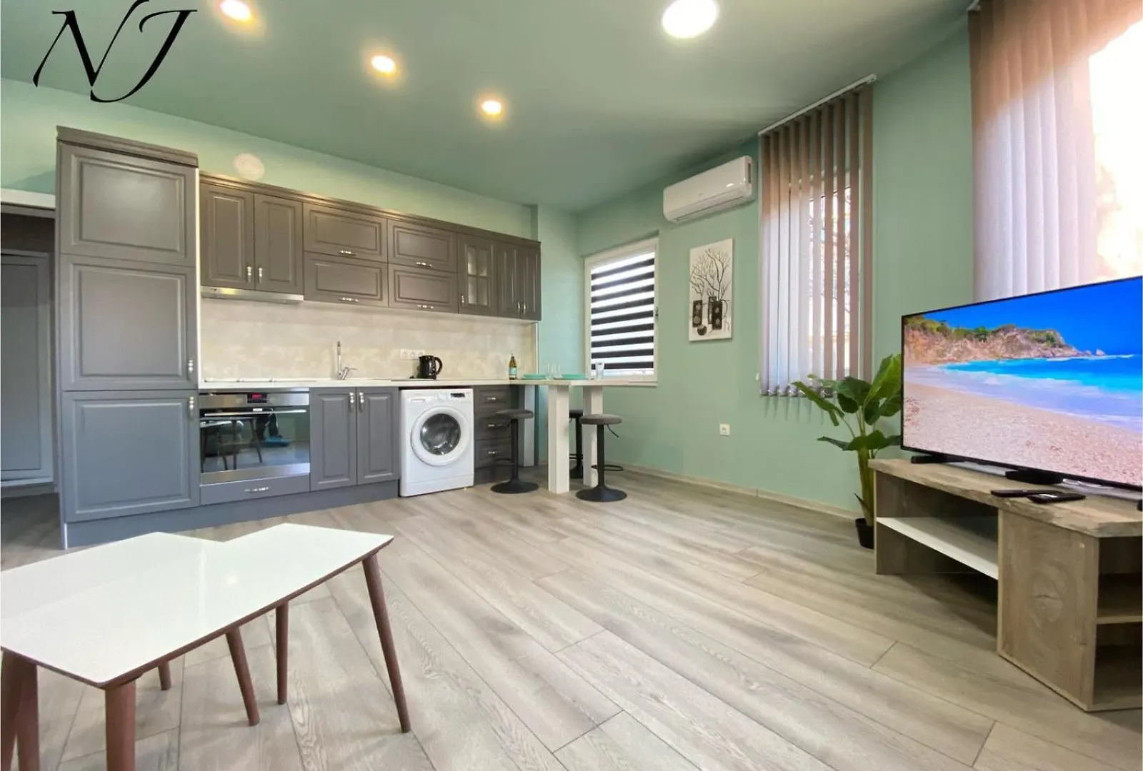 Nj Luxury Rooms And Suites Varna Bulgaria