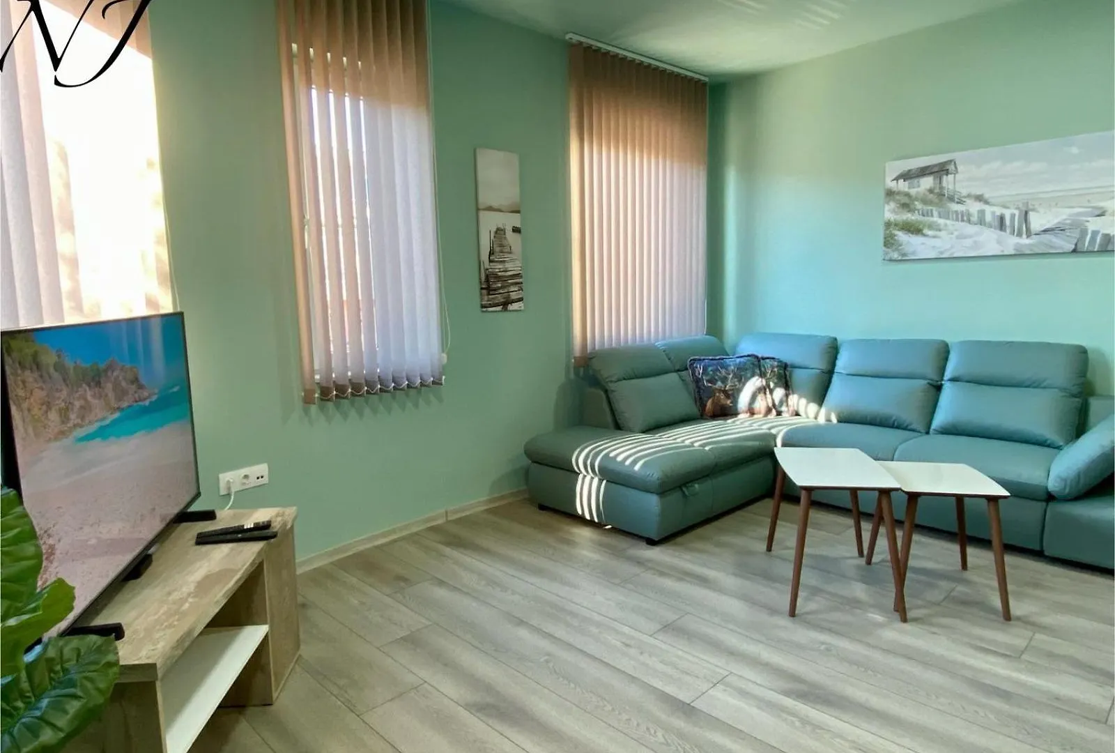 Nj Luxury Rooms And Suites Varna Apartment